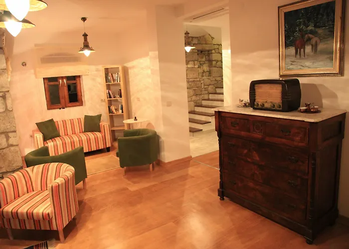 Aladi 2* Αλακάτι