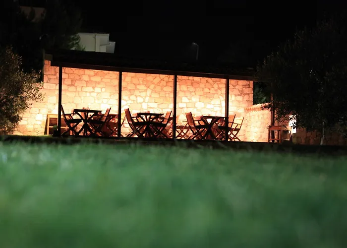 Aladi ホテル アラカティ